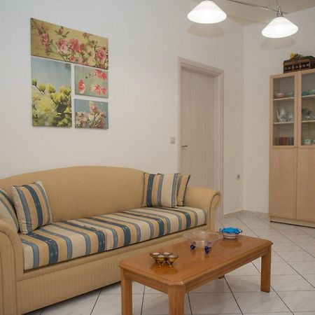 Comfi Apartment Kleio Candia Esterno foto