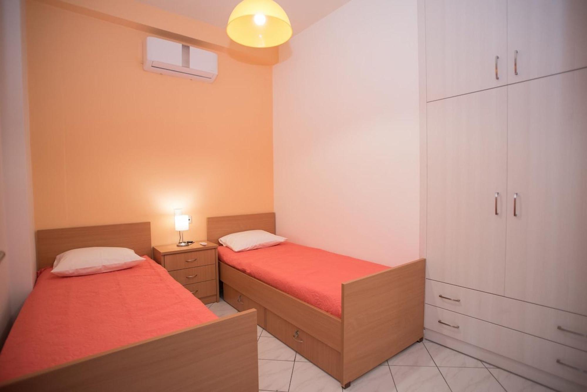 Comfi Apartment Kleio Candia Esterno foto